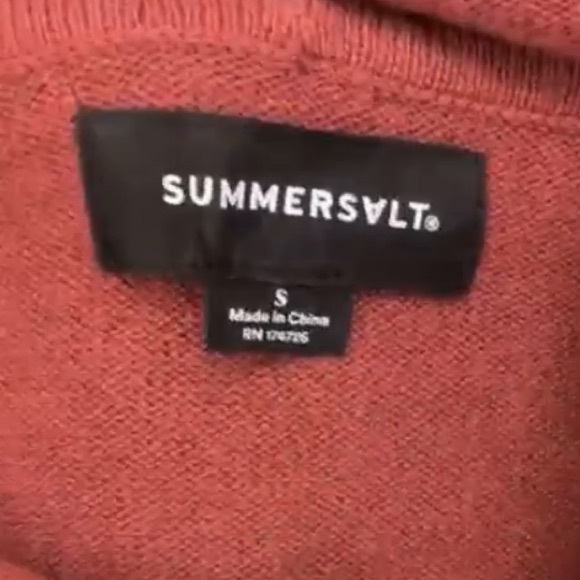 SUMMERSALT women’s The Coziest Cashmere Blend Hoodie - Picture 9 of 16